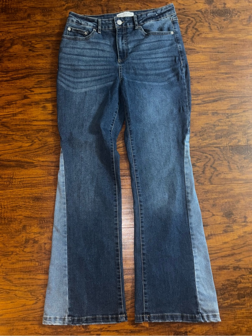 Marc New York Two-Tone Flare Jeans Women’s Stretch Cotton Denim Light Side Panel